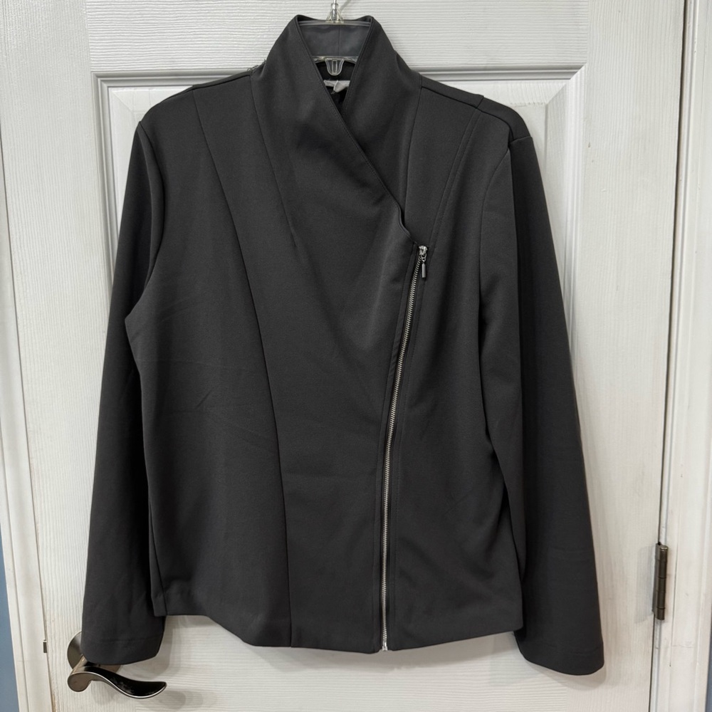 🦄 Maurice’s Women's Grey Asymmetrical Zip Jacket